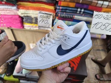 сколько стоит сумка дизель в бишкеке: Эркектердин кроссовкасы, 43, Nike, Жаңы, түсү - Ак, Өзү алып кетүү, Акылуу жеткирүү