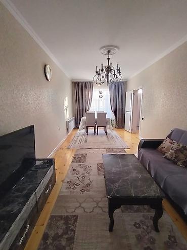28 mayda kohne tikili evler: 4 otaqlı, 115 kv. m, Kredit yoxdur, Yeni təmirli — 4
