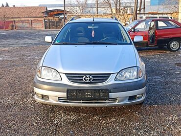 Toyota: Toyota Avensis: 2001 г., 1.8 л, Механика, Бензин, Универсал