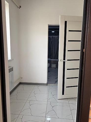 Продажа коттеджей и домов: Продаётся дом в Арча бешик Участок: 6 соток Коммуникации все — 8