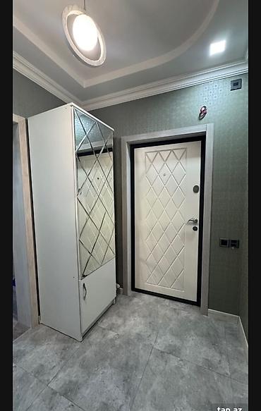 nargile residence satilan evler: Sumqayıt, 3 otaqlı, Köhnə tikili, 80 kv. m — 2