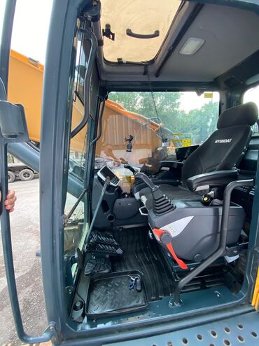 Экскаваторы: Экскаватор, Hyundai, 2019 г., Гусеничный — 22