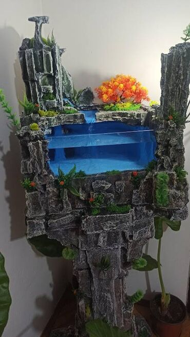 Akvariumi: Dekorativna fontana–akvarijum na postolju, unikatni ručni rad u stilu — 3