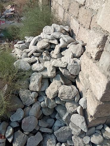 derzi sekilleri: Təbii daş üzlük/plitələr - Material: təbii daş (açıq boz rəng — 4