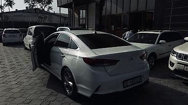 Hyundai: Hyundai Sonata: 2018 г., 2 л, Автомат, Бензин, Седан — 2