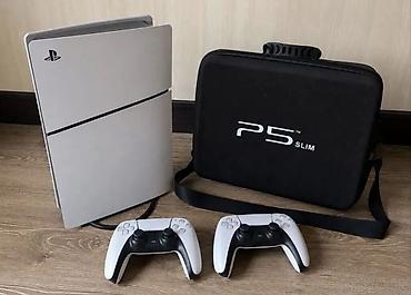 Игровая приставка форм-фактора “P5 Slim” в комплекте с аксессуарами