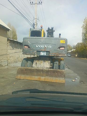водный мото: Экскаватор, Volvo, Колесный — 1