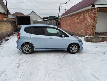 Honda: Honda Fit: 2002 г., 1.3 л, Вариатор, Бензин, Хэтчбэк