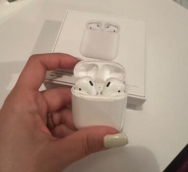 Qulaqcıqlar: İşlənmiş Simsiz (Bluetooth) Qulaqcıqlar, Apple, rəng - Ağ