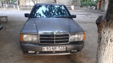 Водный транспорт: Mercedes-Benz 190-Series: 0.2 л | 1989 г. Седан