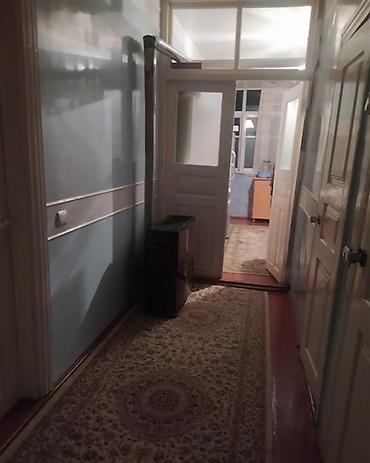 4 otaqlı, 109 kv. m, Kredit yoxdur, Orta təmir