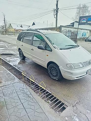 bud e9: Volkswagen Sharan: 1998 г., 1.8 л, Механика, Бензин, Минивэн — 3
