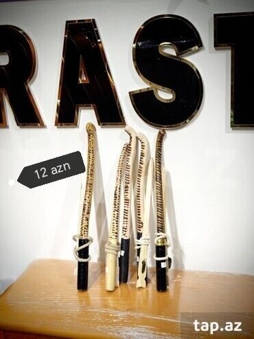 Digər ləvazimatlar: Baraban çubuğu Udarnik çubuğu baraban çubuğu udarnik çubuğu Çömbək — 15