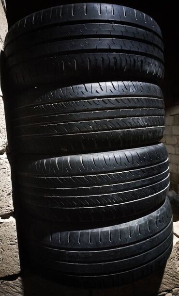 təkər traktor: İşlənmiş Şin Continental 185 / 55 / R 15
