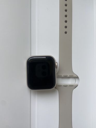 Кол сааттары: Apple Watch SE 2nd generation 40mm Starlight в нежно бежевом цвете
