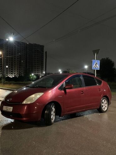 Toyota: Toyota Prius: 2004 г., 1.5 л, Гибрид, Седан