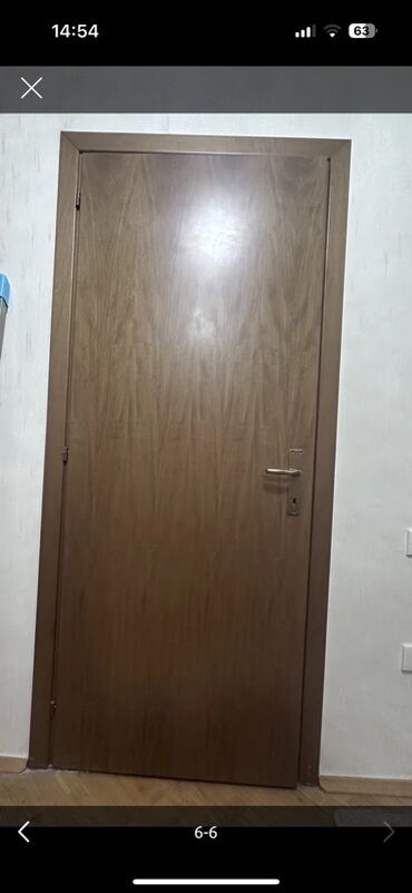 Jalüz qapılar: Teciliii!!!!! Taxta daxili qapı. Bu qapı sağlam tikintisi və praktik