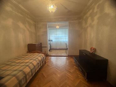 Köhnə tikili: Bakı, 4 otaqlı, Köhnə tikili, m. Həzi Aslanov, 100 kv. m — 8