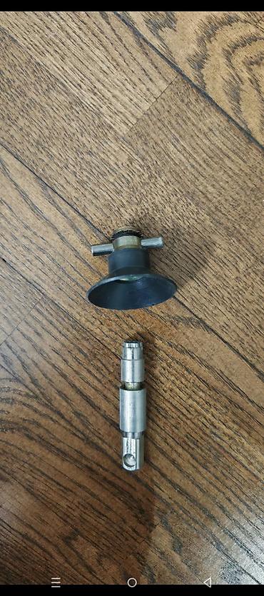 avtomobil diski: Toyota orijinal ehtiyat təkər kilidi (Spare Tire Lock) - Brend — 1