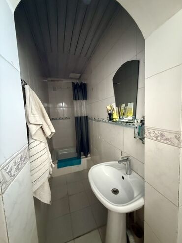 Продажа домов: Дом, 300 м², 8 комнат, Собственник, Евроремонт at lalafo.kg — 17 Продажа домов: Дом, 300 м², 8 комнат, Собственник, Евроремонт — 17