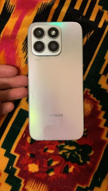 телефон самсунг j6: Honor X8a, Колдонулган, 256 ГБ, түсү - Күмүш, 2 SIM