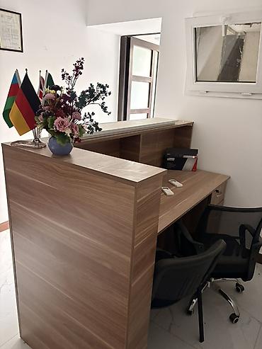 ofis oturacaq: Ofis resepsiyon masası - Material: Laminat/MDFlam - Dizayn — 2