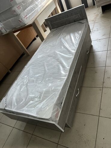 Односпальные кровати: Односпальная кровать, Новый, С матрасом, длина - 2 см — 11