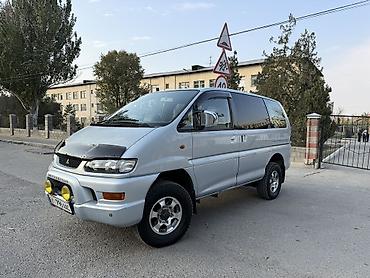 Продажа авто: Mitsubishi Delica: 2003 г., 3 л, Автомат, Бензин, Минивэн — 7