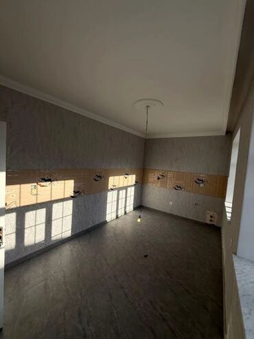 Həyət evləri və villaların satışı: 3 sot torpaq sahəsində 4 otaqlı həyət evi. - Geniş, daş döşəməli — 11