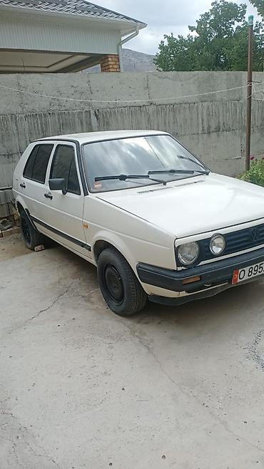 Продажа авто: Volkswagen Golf: 1986 г., 1.6 л, Механика, Бензин, Хэтчбэк — 2