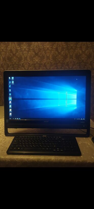 Masaüstü kompüterlər və iş stansiyaları: Acer firmasının monoblok kompüteri. İntel Core i3-3227U prosessoru, 4