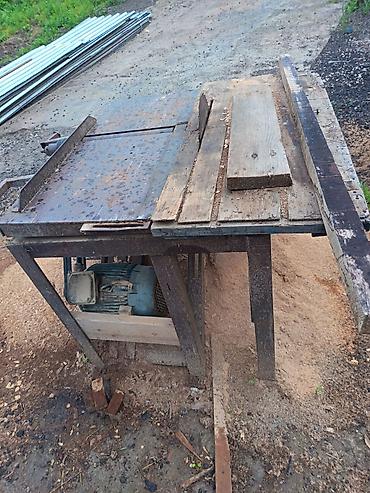 elektrik əl mişarı maxi az: Ağac emalı üçün stasionar diskli dəzgah - Güclü elektrik mühərriki — 1