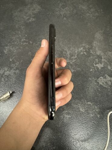 Apple iPhone: IPhone Xs, Б/у, 256 ГБ, Jet Black, Чехол, 100 % — 11