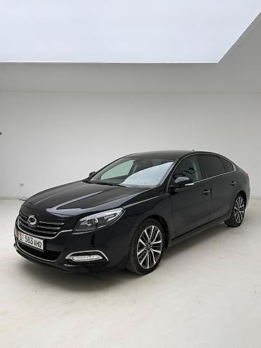 Renault: Renault : 2019 г., 2 л, Автомат, Газ, Седан — 2