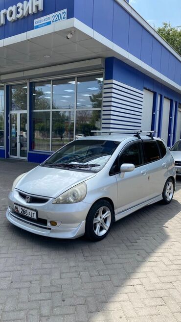 заслонка на фит: Honda Fit: 2002 г., 1.5 л, Автомат, Бензин