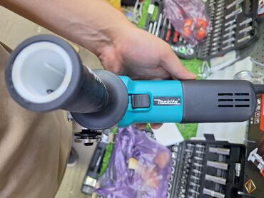 угларез по металлу: Тармактык болгарка, Makita, Жаңы