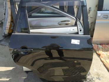 Другие автозапчасти: Дверь Toyota Vanguard ACA33 2008 задн. прав. (б/у)