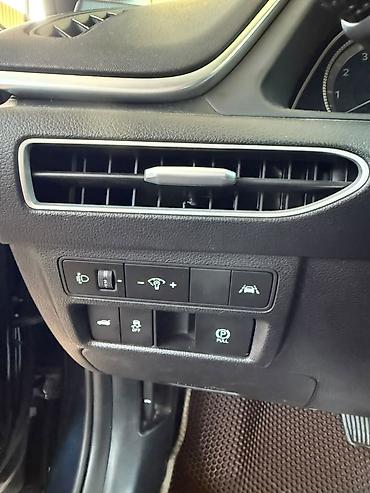 Hyundai: Hyundai Sonata: 2022 г., 2 л, Автомат, Газ, Седан at lalafo.kg — 10 Hyundai: Hyundai Sonata: 2022 г., 2 л, Автомат, Газ, Седан — 10