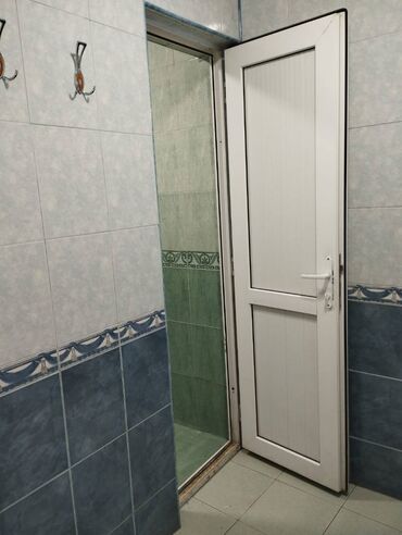 Uzunmüddətli kirayə mənzillər: Inşaatçilar m/s 5-6 deq piyada mesafede heyet evine 3 nefer -da lalafo.az — 12 Uzunmüddətli kirayə mənzillər: Inşaatçilar m/s 5-6 deq piyada mesafede heyet evine 3 nefer — 12