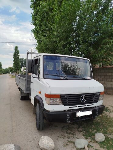 грузавые машины: Грузовик, Mercedes-Benz, Стандарт, 5 т, Б/у