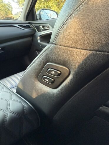 Hyundai: Hyundai Genesis: 2018 г., 2 л, Автомат, Бензин, Седан — 18