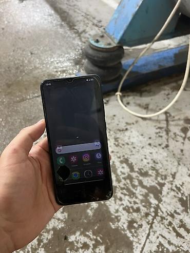galaxy tab e: Срочно 
Надо экран поменять 
64 гб
Срочно 
Телефон почти в идеале — 5