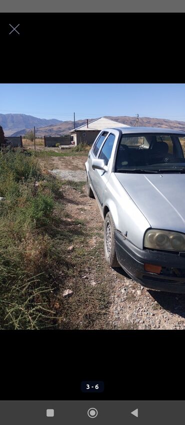 машина ист: Volkswagen Golf: 1993 г., 1.8 л, Механика, Бензин, Хетчбек