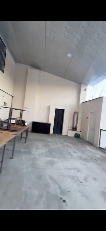 Həyət evləri və villaların satışı: Hacikend goycekendi 8 sot mehle 2 mertebe ev qaz iwiq su herwey — 2