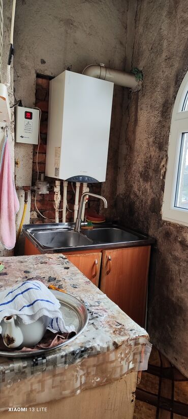 Köhnə tikili: Bakı, Bakıxanov qəs., 3 otaqlı, Köhnə tikili, m. Neftçilər, 70 kv. m — 15