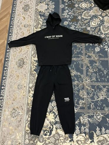 Спортивные костюмы: Мужской спортивный костюм, L (EU 40), Li-Ning, Б/у, цвет - Черный, Самовывоз, Бесплатная доставка, Платная доставка