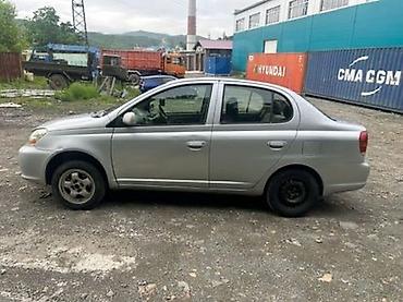 буфер авто: Toyota Platz: 2000 г., 1 л, Автомат, Бензин, Седан — 1