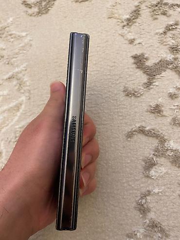 samsunq 12: Samsung Galaxy Z Fold 5, 256 GB, rəng - Qara, Qırıq — 4