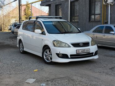 Toyota: Toyota Ipsum: 2004 г., 2.4 л, Автомат, Бензин, Минивэн