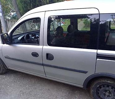 gedora za lambda sondu: BOCNA VRATA VISE BOJA ZA OPEL COMBO | Svi delovi za Opel vozila  — 2